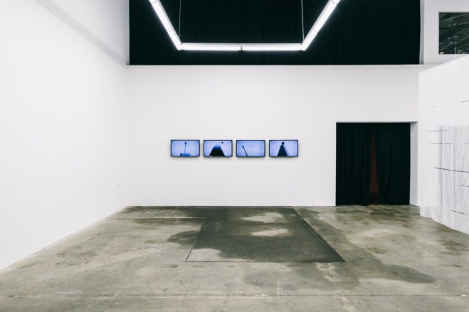 Outer-Space_Intimate-Immensity-Exhibition-Documentation_LR-40